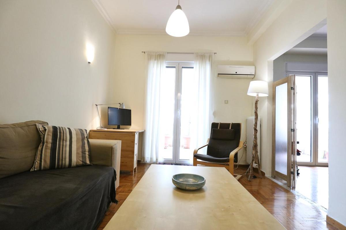 Cozy Apt. With Veranda In Exarcheia Athens Exterior photo